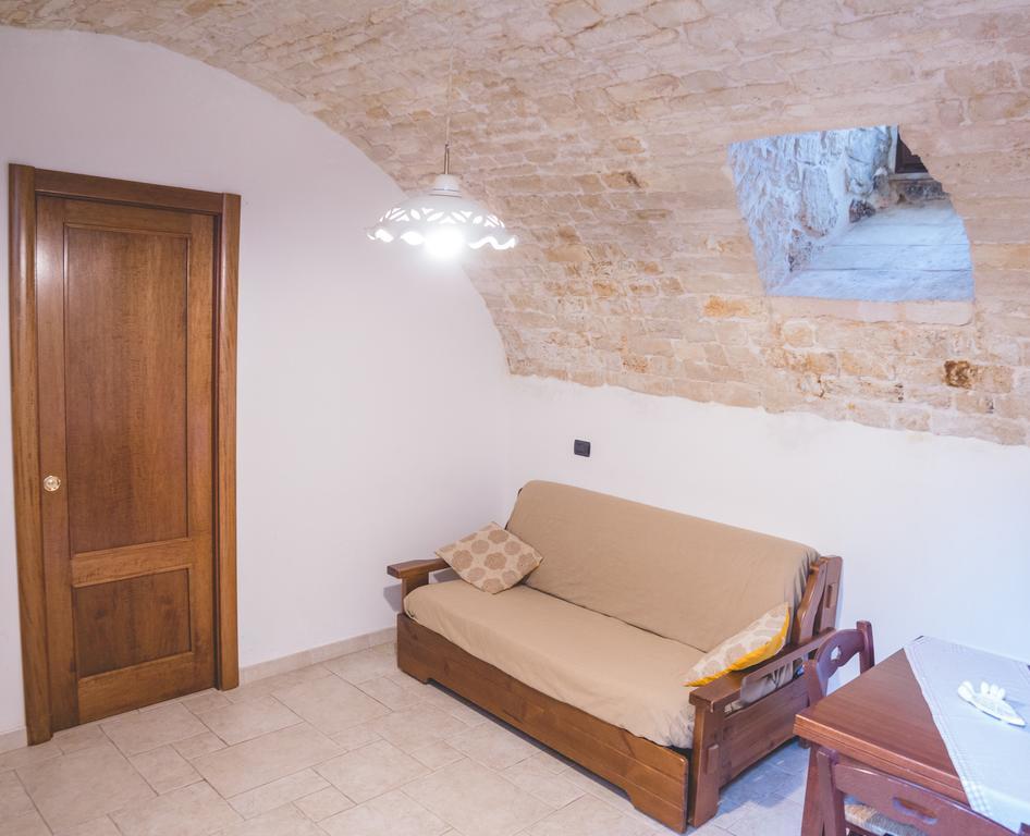 Trullieu Guesthouse ألبيروبيللو المظهر الخارجي الصورة