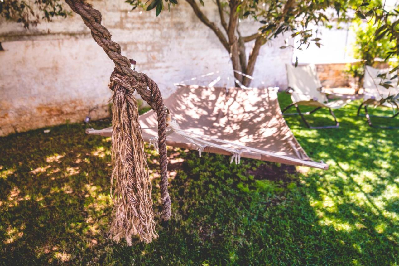 Trulli-Eu Guesthouse ألبيروبيللو المظهر الخارجي الصورة